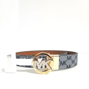 NWT MK Twist Reversible Belt